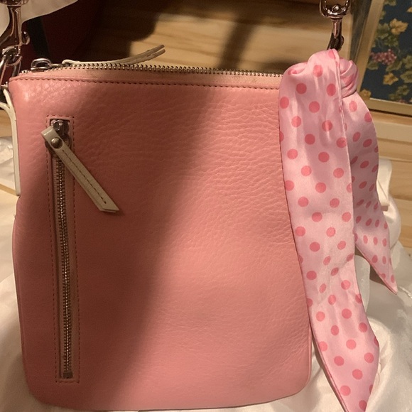 Coach Crossbody Pink Leather - Picture 4 of 10